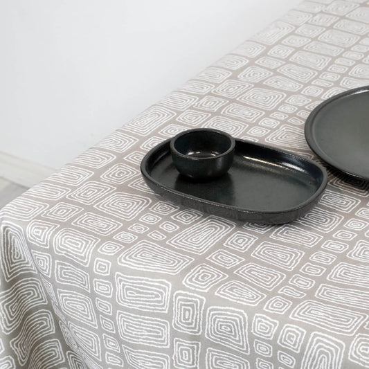 Waste2Wear Tablecloth Thomas Tjapaltjarri