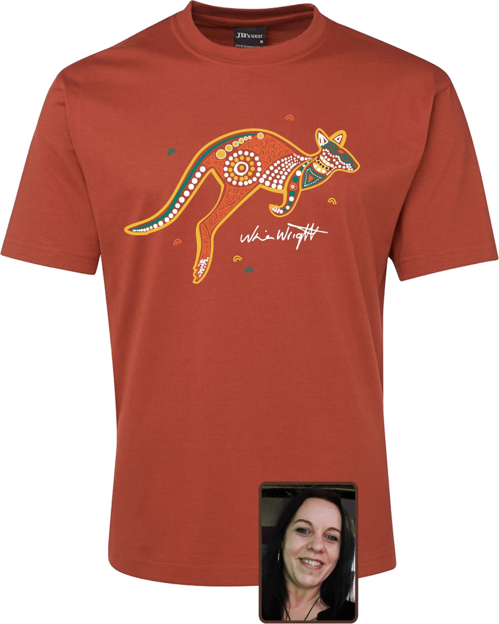 T Shirt ADULT Regular Fit - Nina Wright, Wawi (Red Kangaroo) Design