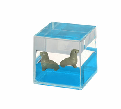 Oily Water Cubes Aussie Gifts Souvenirs Paperweights Coloured Liquid with Floaters - fair-dinkum-gifts